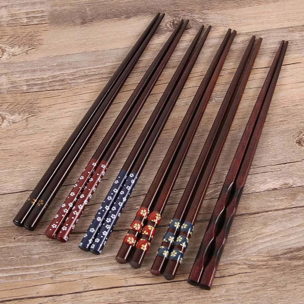 Japanese Style Natural Wooden Chopsticks For Creative Pattern Tableware Kitchen Tool Restaurant Decorations