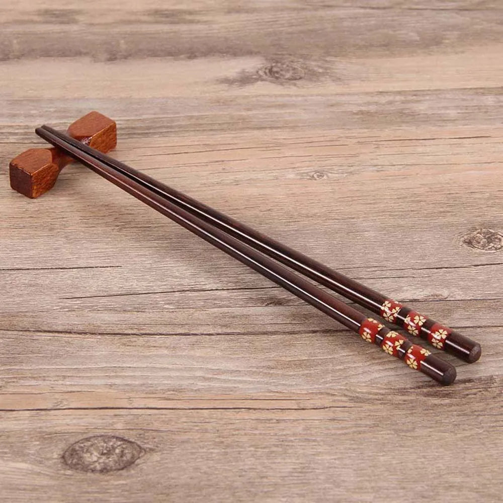 Japanese Style Natural Wooden Chopsticks For Creative Pattern Tableware Kitchen Tool Restaurant Decorations