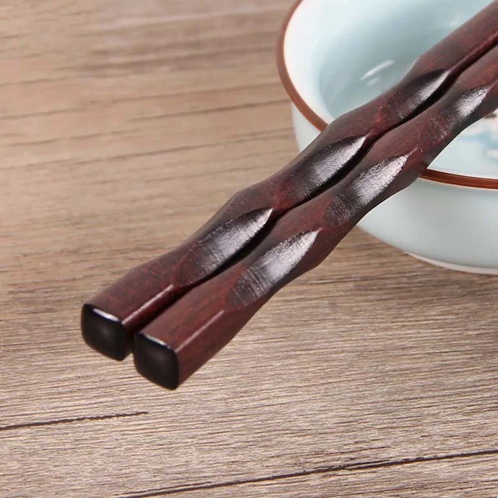 Japanese Style Natural Wooden Chopsticks For Creative Pattern Tableware Kitchen Tool Restaurant Decorations