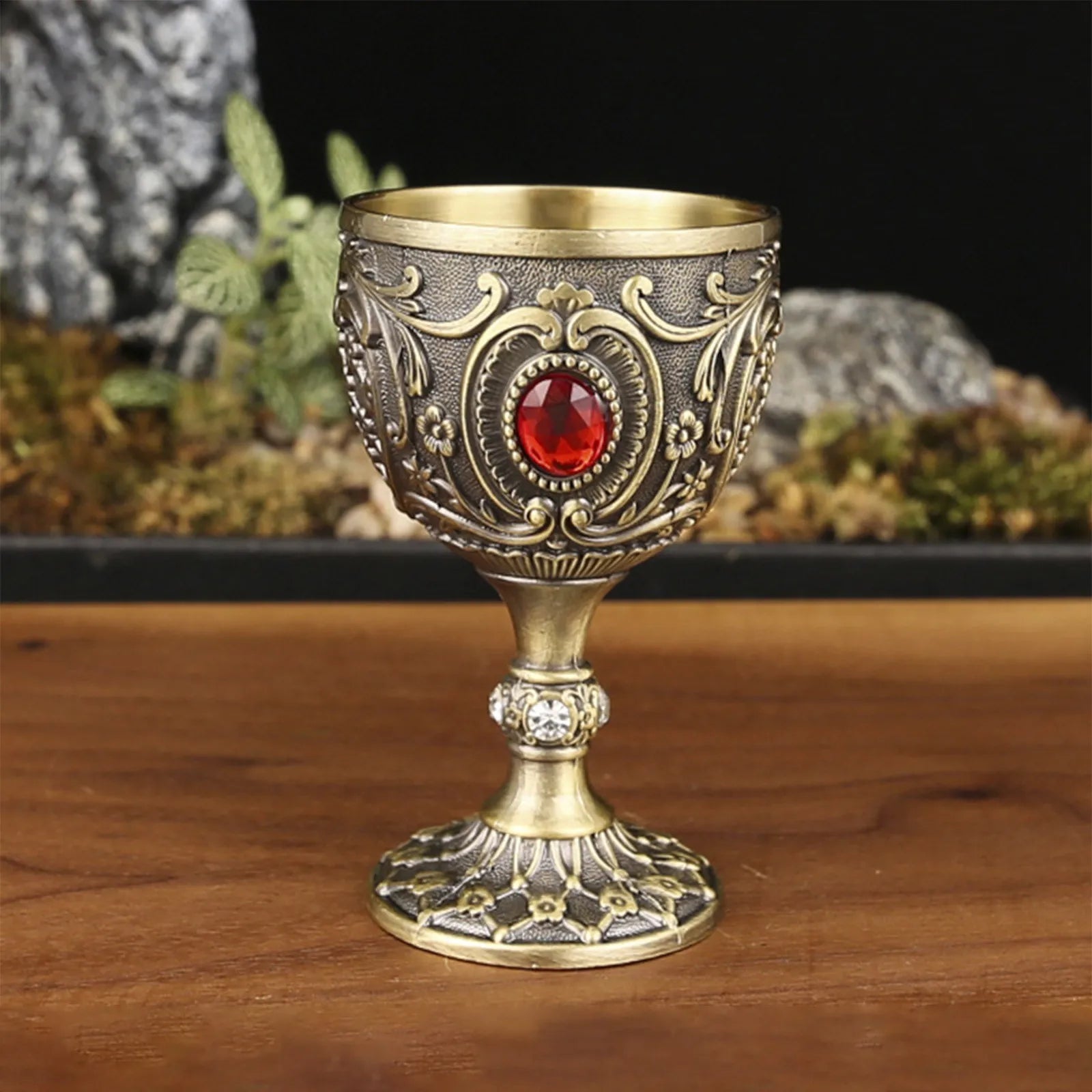 Delicate Drink Cup Retro Metal Diamond-encrusted Wine Glass European Style  Whiskey Glass Anti-break Chalice Gift
