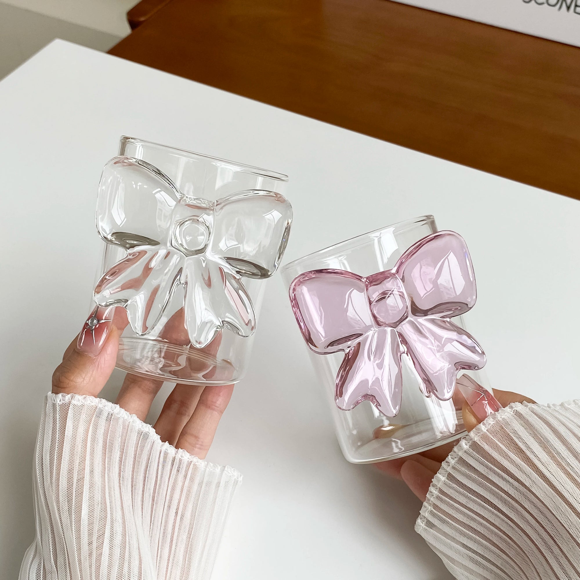 1Pc Handmade Glass Bow Tie Cup, Exquisite and Simple Bow Tie Glass Cup, Suitable for Daily Household Use as Drinking Cup, Milk Cup, Juice Cup, Candlelight Dinner, Family Party, Birthday Party Drinkware, Gift Giving