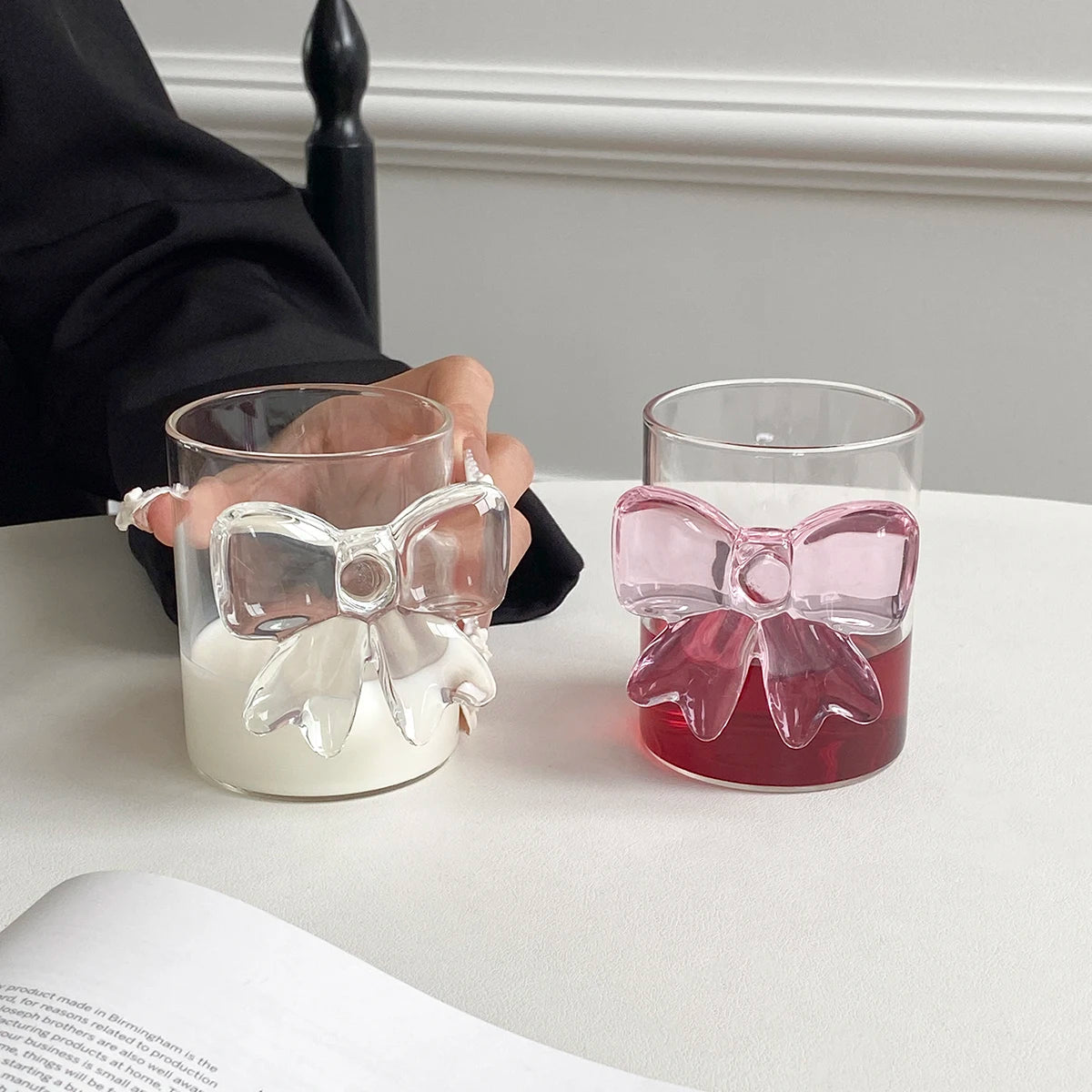 1Pc Handmade Glass Bow Tie Cup, Exquisite and Simple Bow Tie Glass Cup, Suitable for Daily Household Use as Drinking Cup, Milk Cup, Juice Cup, Candlelight Dinner, Family Party, Birthday Party Drinkware, Gift Giving