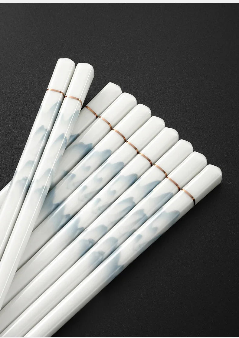 High End New Antibacterial, Mildew Proof, Anti Slip Chopsticks for Household Use, Heat-resistant Household Chopsticks