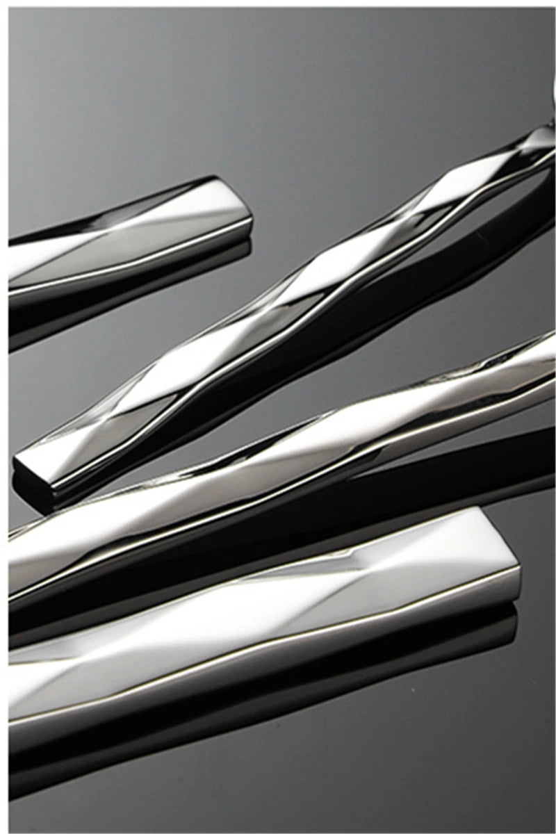 Diamond Pattern Stainless Steel Dinner Set Square Handle Cutlery Simple Fork Knife Spoon Teafork Dinning Tables Sets 2024