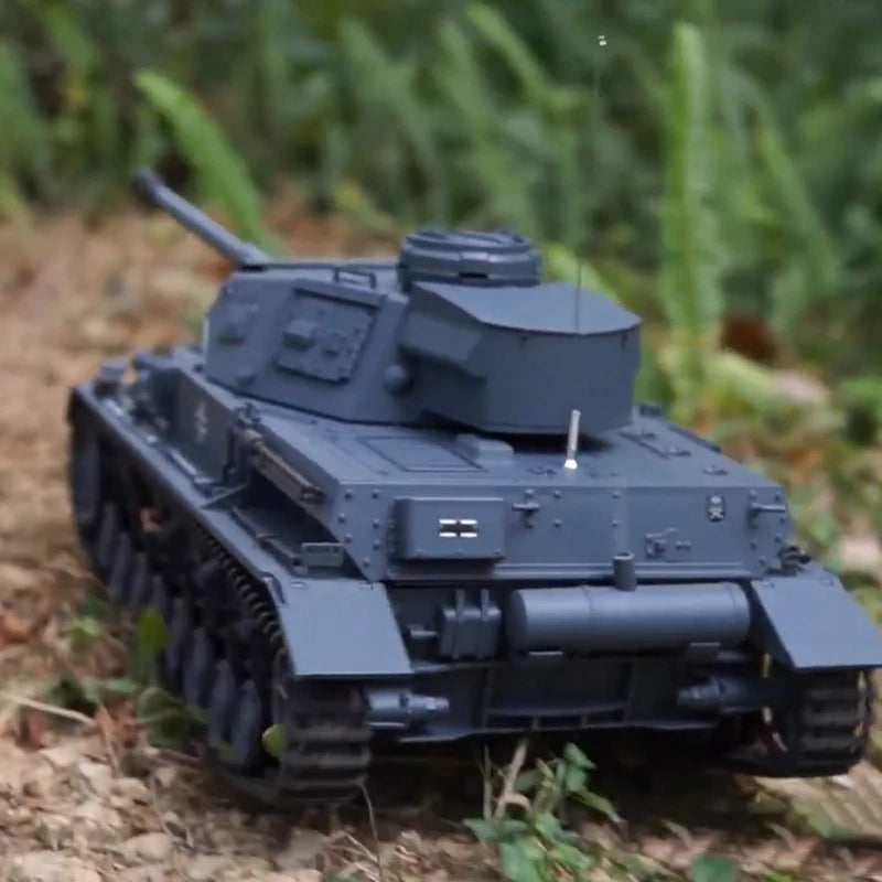 Henglong 3859 German IV F2 Electric Remote Control Tank Plays The Bullet And The Barrel Smokes The Military Model Toy.