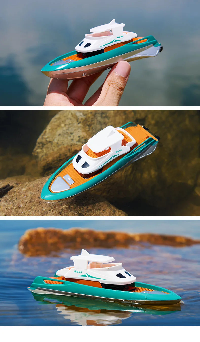 S820 RC Boat Wireless Speedboat 2.4G 1/32 Powerful Dual Motors Electric Remote Control Model Electric Toys for Kids Xmas Gift