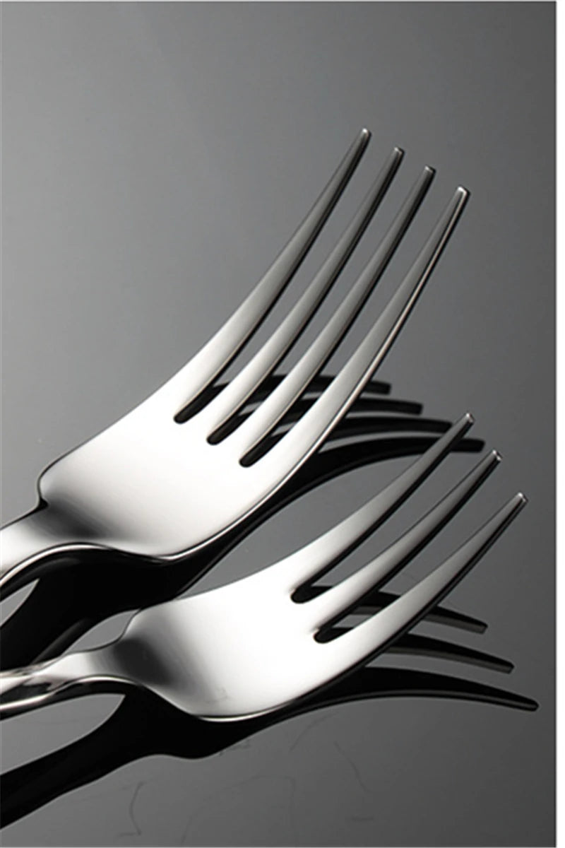 Diamond Pattern Stainless Steel Dinner Set Square Handle Cutlery Simple Fork Knife Spoon Teafork Dinning Tables Sets 2024