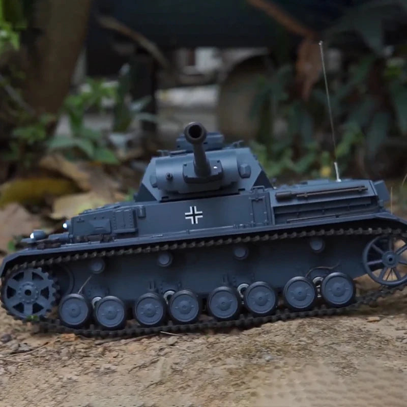 Henglong 3859 German IV F2 Electric Remote Control Tank Plays The Bullet And The Barrel Smokes The Military Model Toy.