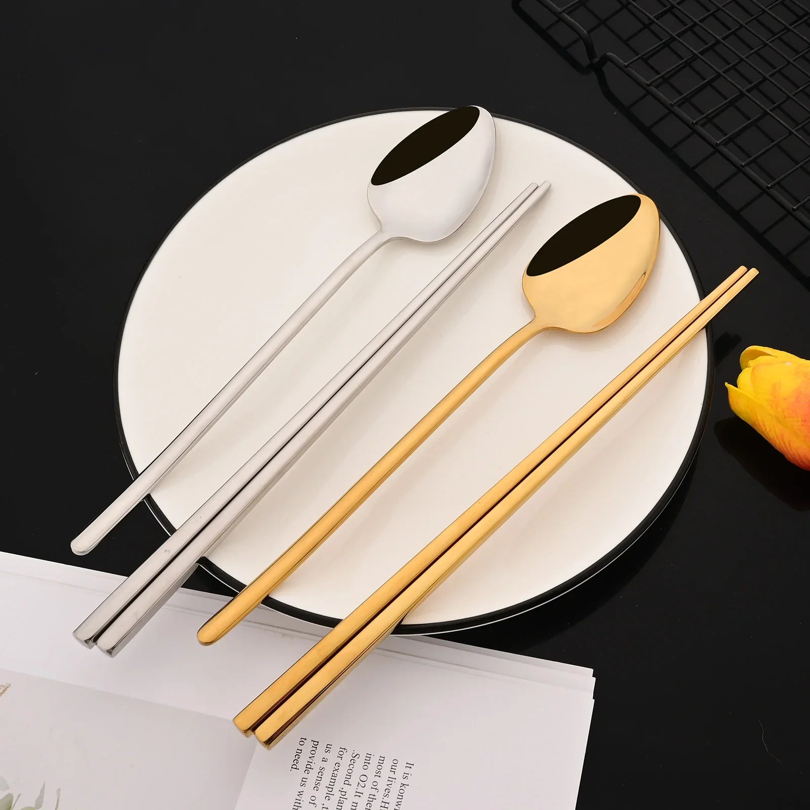 Korean 8Pcs Tableware Set High Quality Stainless Steel Dinner Set Black Gold Luxury Dinnerware Spoon Chopsticks Cutlery Set