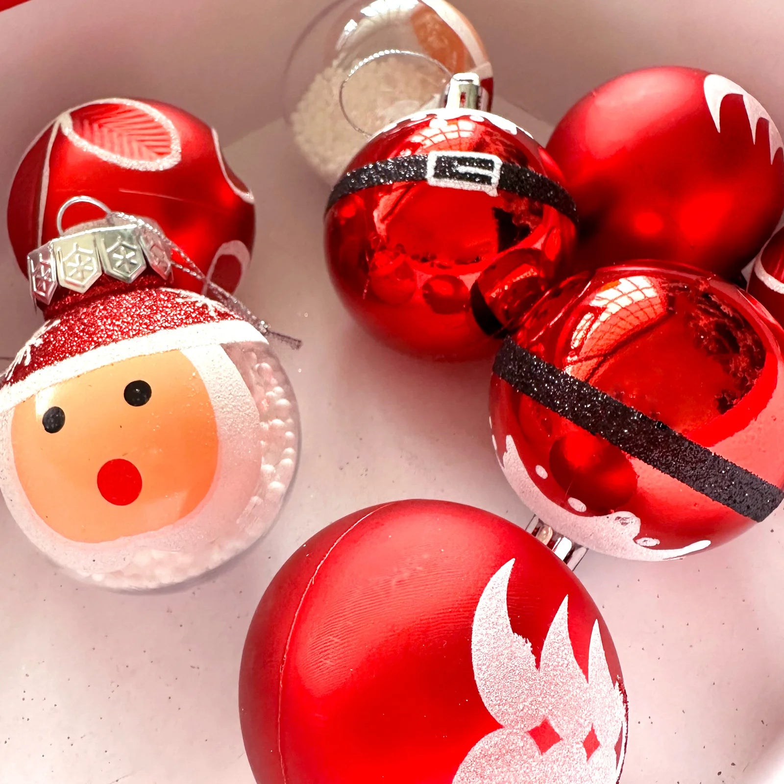 9PCS/6CM Christmas Balls Transparent Balls Painted Christmas Balls Christmas Gifts Santa Tree Ornaments For Home Decor