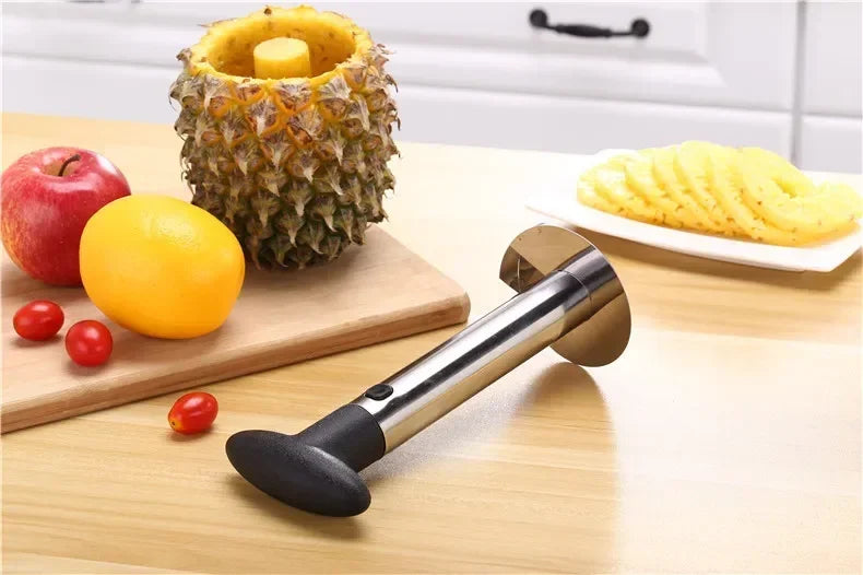Stainless Steel Pineapple Cutter, Sharp Blade Fruit Peeler with Slicing Knives for Home & Kitchen Use