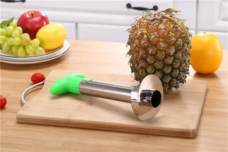 Stainless Steel Pineapple Cutter, Sharp Blade Fruit Peeler with Slicing Knives for Home & Kitchen Use