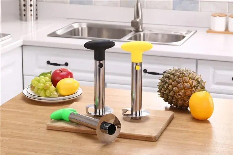 Stainless Steel Pineapple Cutter, Sharp Blade Fruit Peeler with Slicing Knives for Home & Kitchen Use