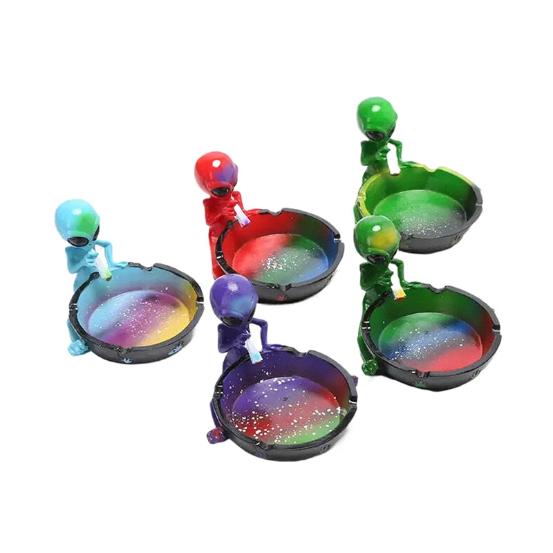 Cute Cool Hand-Painted Resin Ashtray Decorative Smoking Accessory Fancy Home Decor Ash Tray for Cigarettes And Cigar