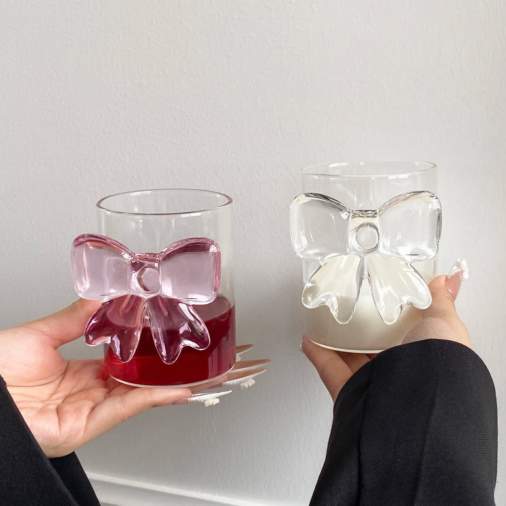 1Pc Handmade Glass Bow Tie Cup, Exquisite and Simple Bow Tie Glass Cup, Suitable for Daily Household Use as Drinking Cup, Milk Cup, Juice Cup, Candlelight Dinner, Family Party, Birthday Party Drinkware, Gift Giving