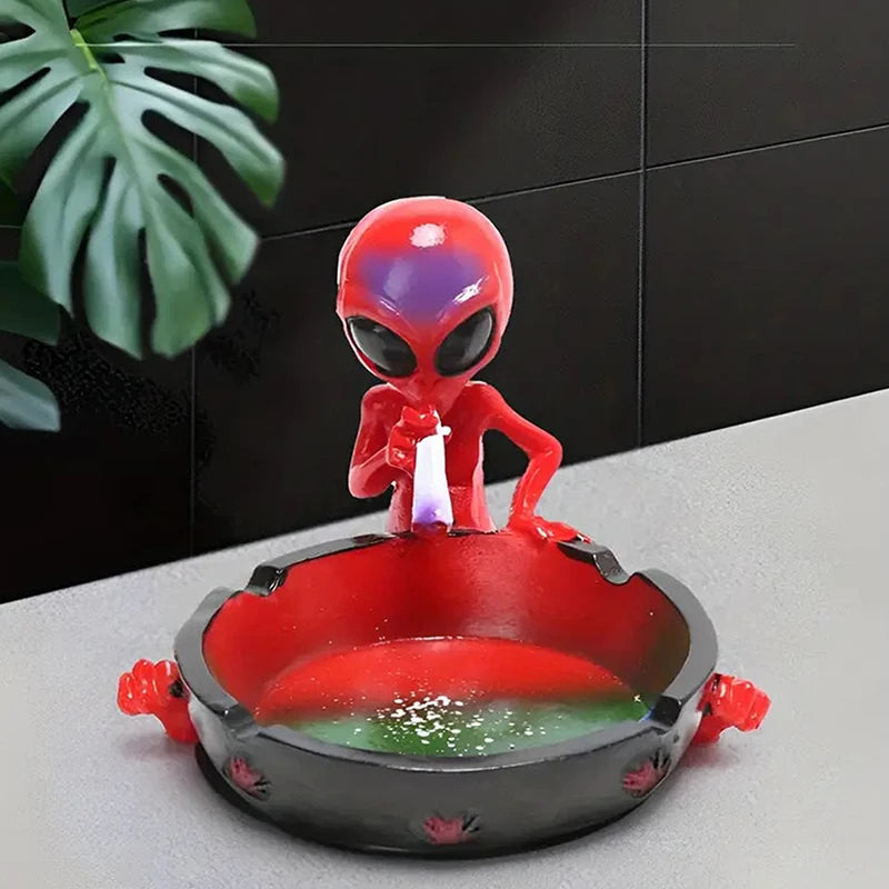 Cute Cool Hand-Painted Resin Ashtray Decorative Smoking Accessory Fancy Home Decor Ash Tray for Cigarettes And Cigar