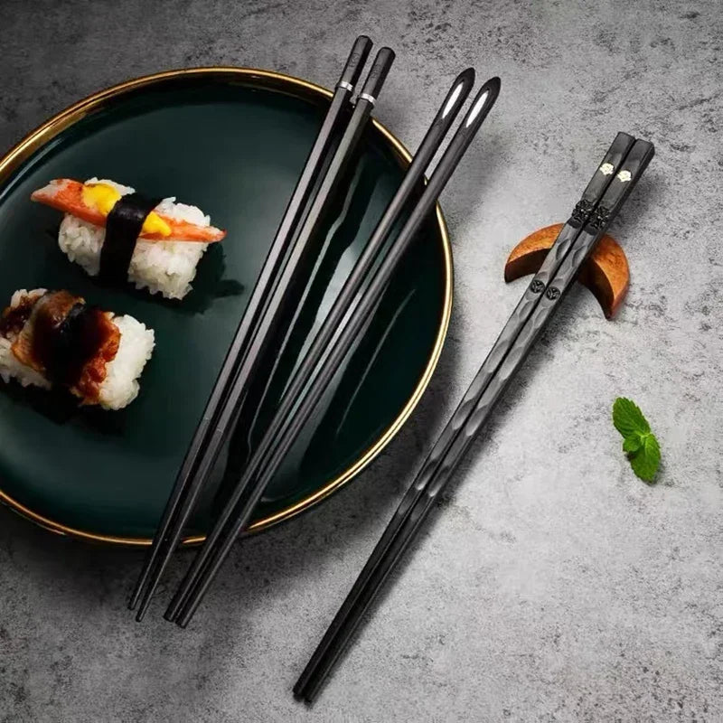 5Pairs Chinese Japanese chopsticks Set Sushi Stick Reusable High Quality Non-Slip For Food Noodle Restaurant Kitchen Tableware