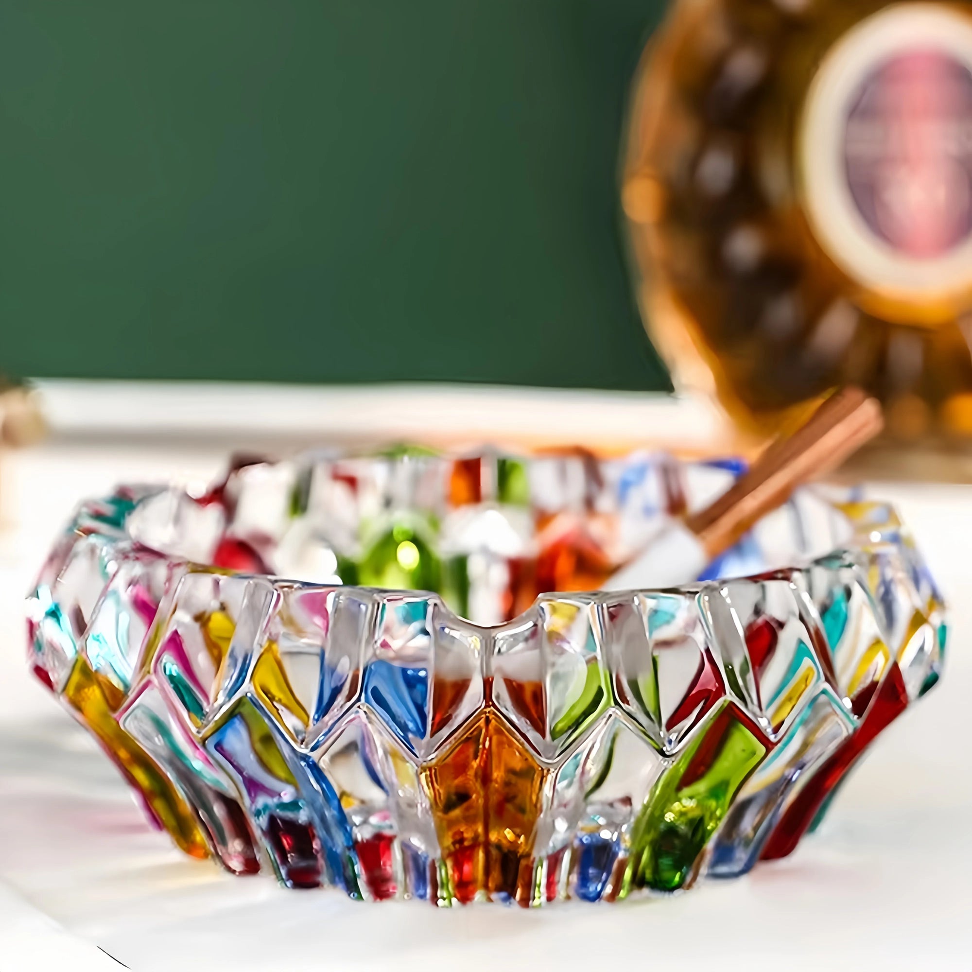 Elegant glass ashtray – perfect for home and office decoration, colorful round design, ideal for living rooms.