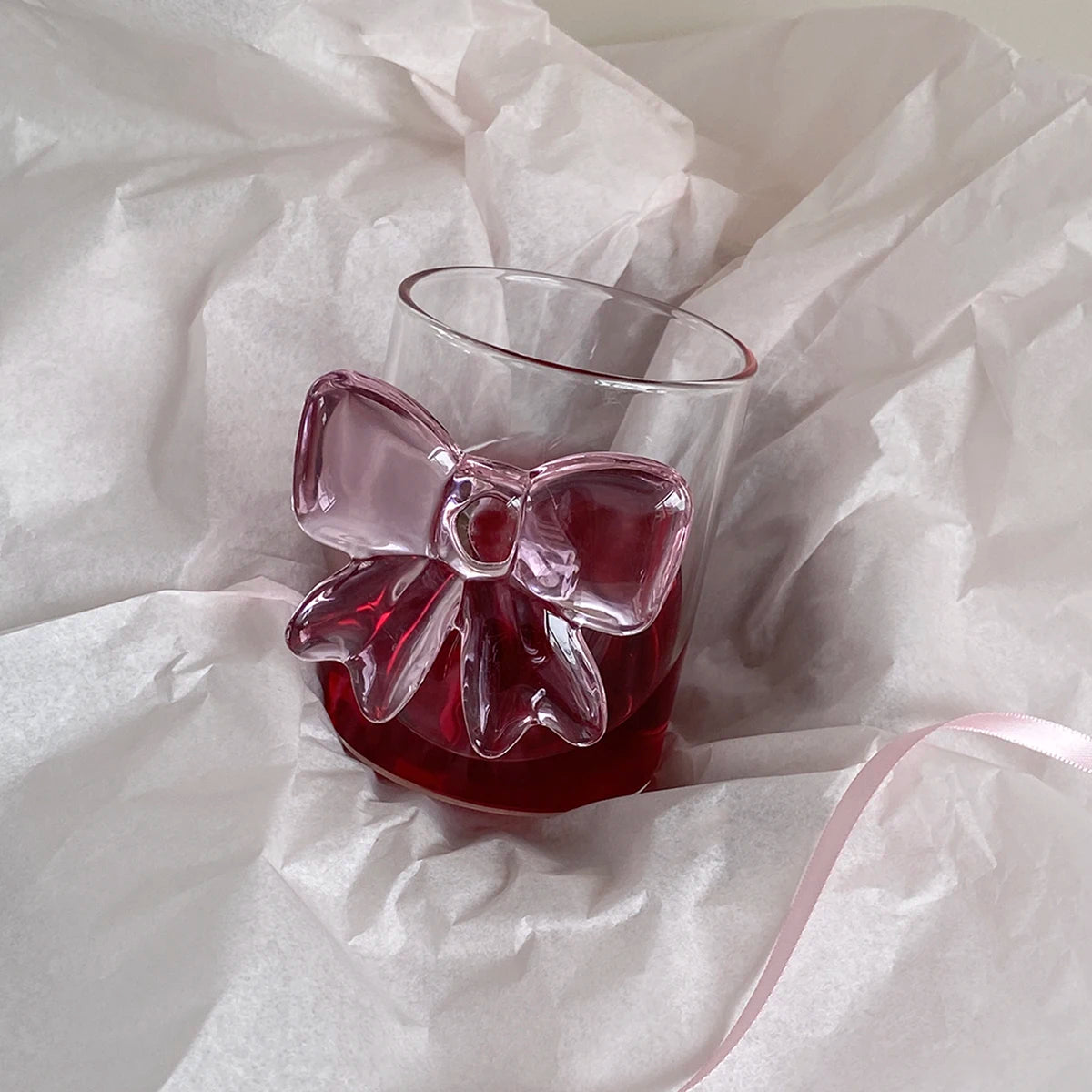 1Pc Handmade Glass Bow Tie Cup, Exquisite and Simple Bow Tie Glass Cup, Suitable for Daily Household Use as Drinking Cup, Milk Cup, Juice Cup, Candlelight Dinner, Family Party, Birthday Party Drinkware, Gift Giving