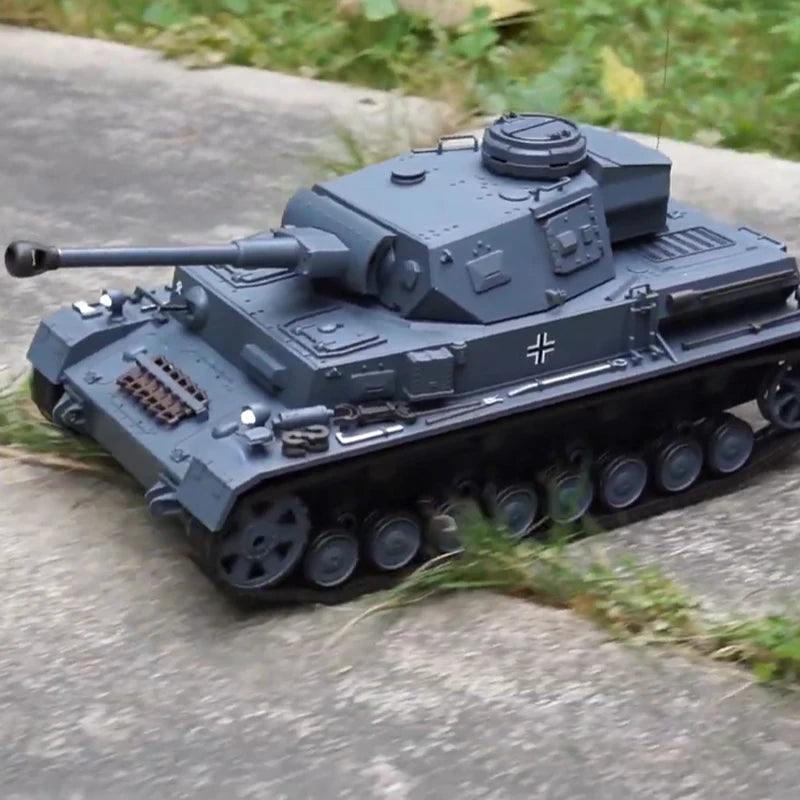 Henglong 3859 German IV F2 Electric Remote Control Tank Plays The Bullet And The Barrel Smokes The Military Model Toy.