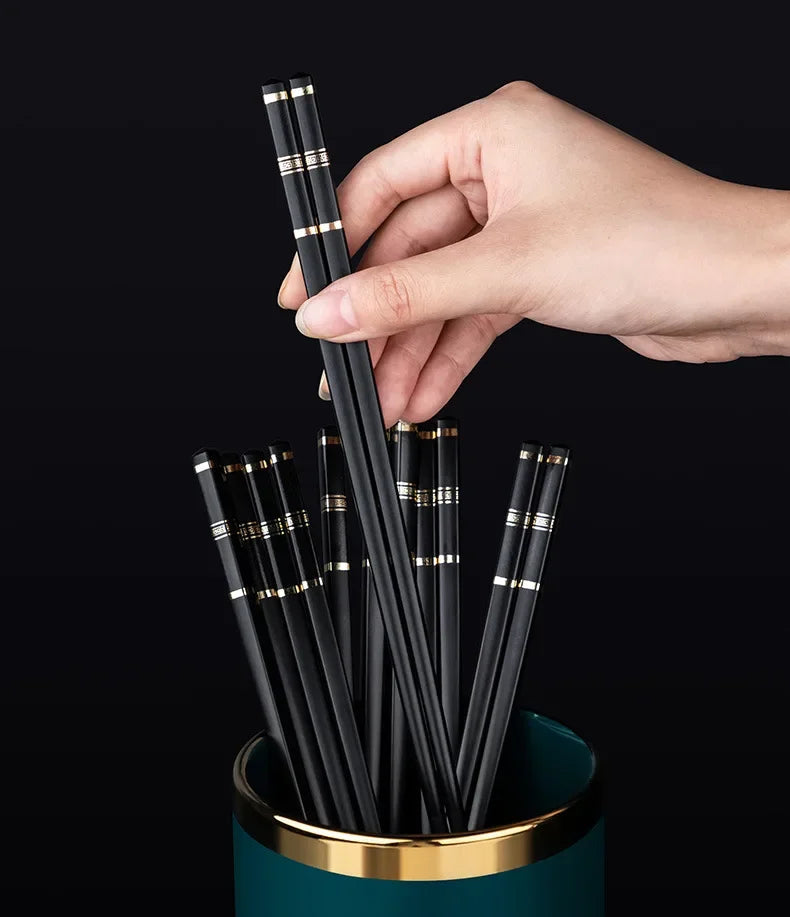 5 Pairs Chinese Japanese Chopsticks Sushi Sticks Korean Chopsticks Reusable Chop Sticks Kitchen Tableware Tool Accessories