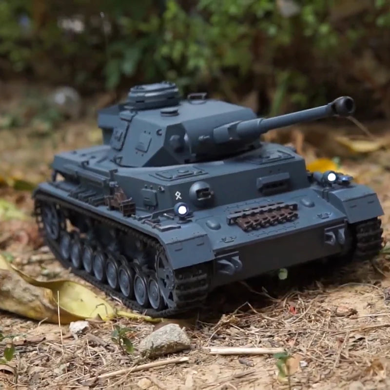 Henglong 3859 German IV F2 Electric Remote Control Tank Plays The Bullet And The Barrel Smokes The Military Model Toy.
