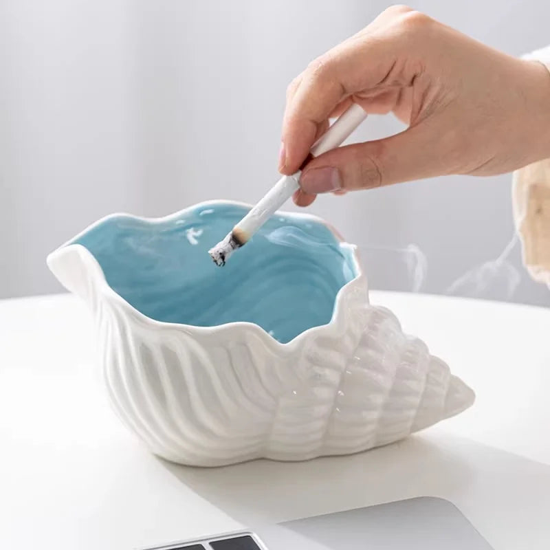 Ceramic ashtray personality trend household living room decoration coffee table anti-ash fly creative large conch storage