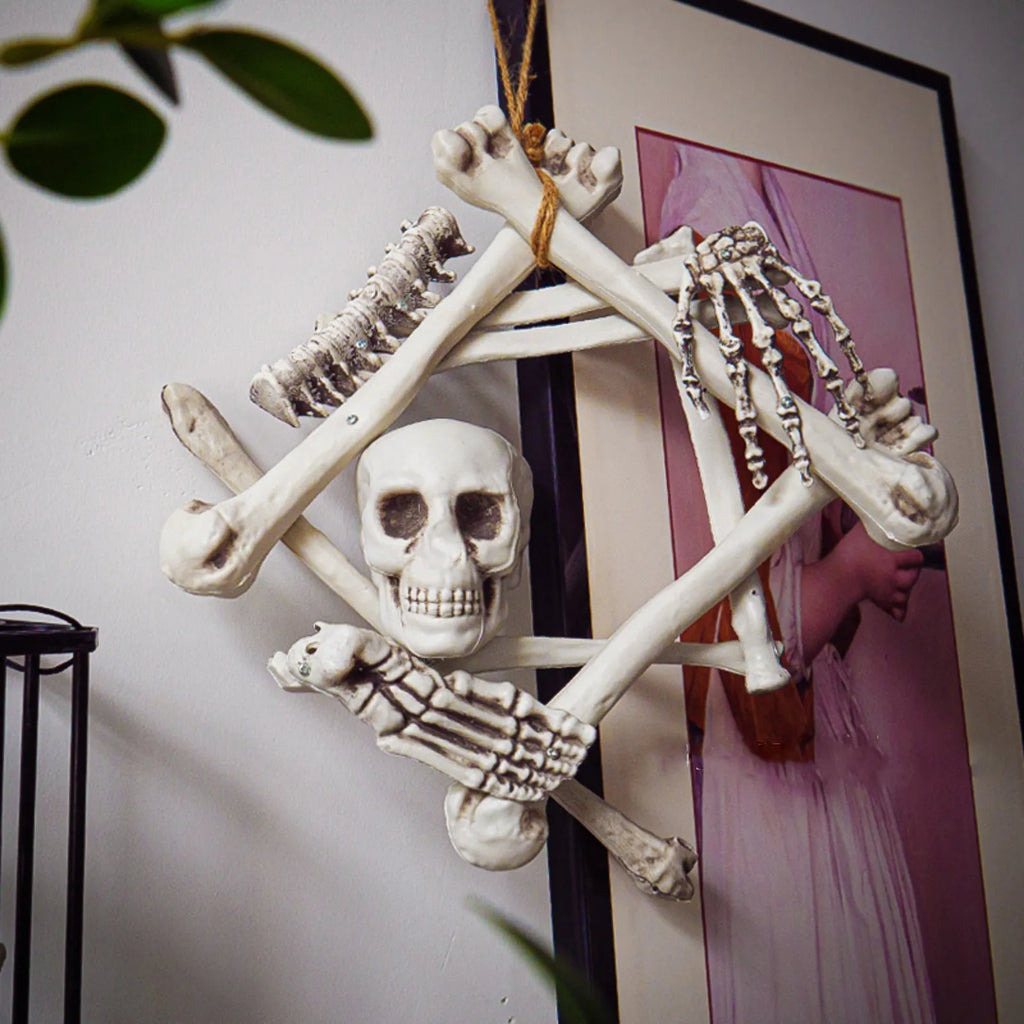 Halloween Skull Pendant Plastic Ornament Wall Hanging Party Haunted House Supplies Garden Wall Hanging Festive Home Decor