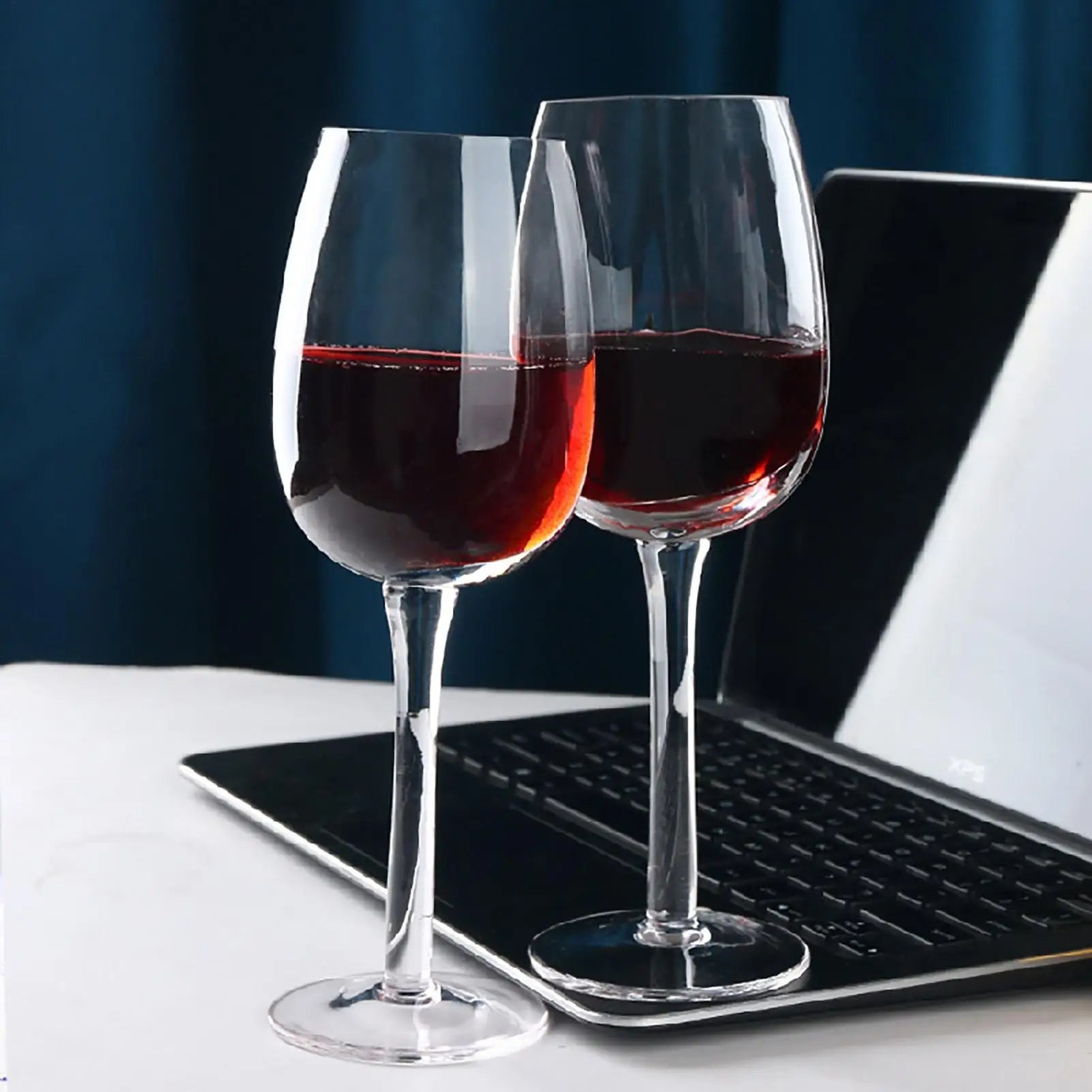 140ml Half Glass Champagne Wine Cups, Flexible Reusable Long Stem Design, Creative Wedding Holiday Glassware for Family Friends