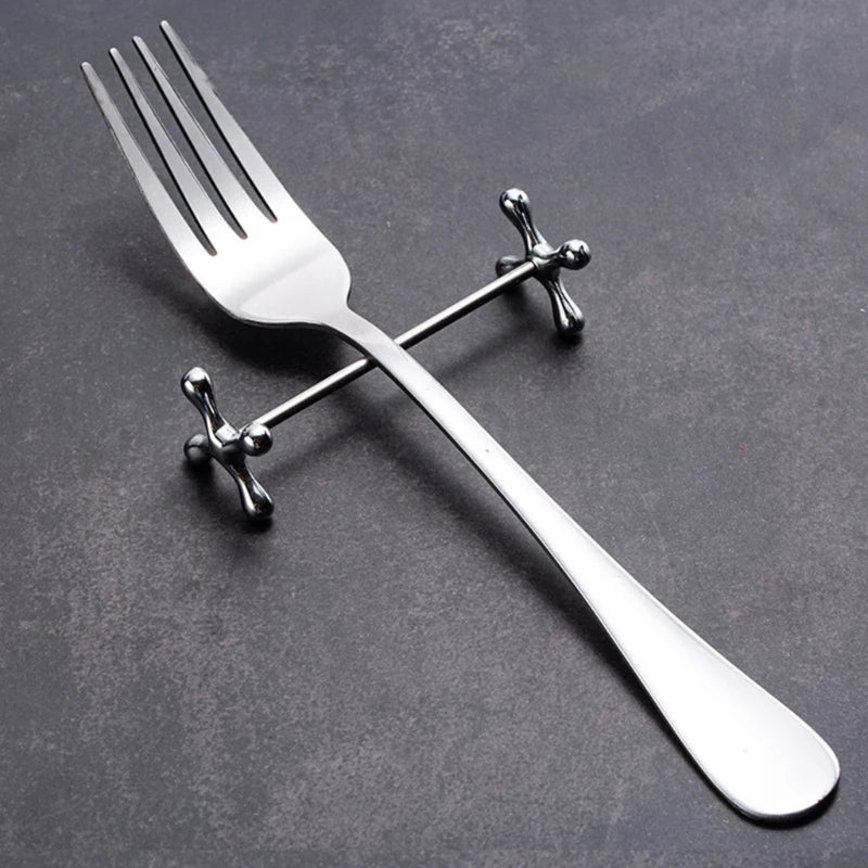 Chopstick Holder Metal Plum Shape Chopstick Pillow Chopsticks Rack Spoon Stand Knife Fork Storage Rest Alloy Material