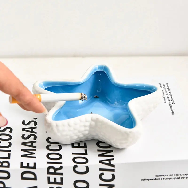 Ceramic ashtray personality trend household living room decoration coffee table anti-ash fly creative large conch storage