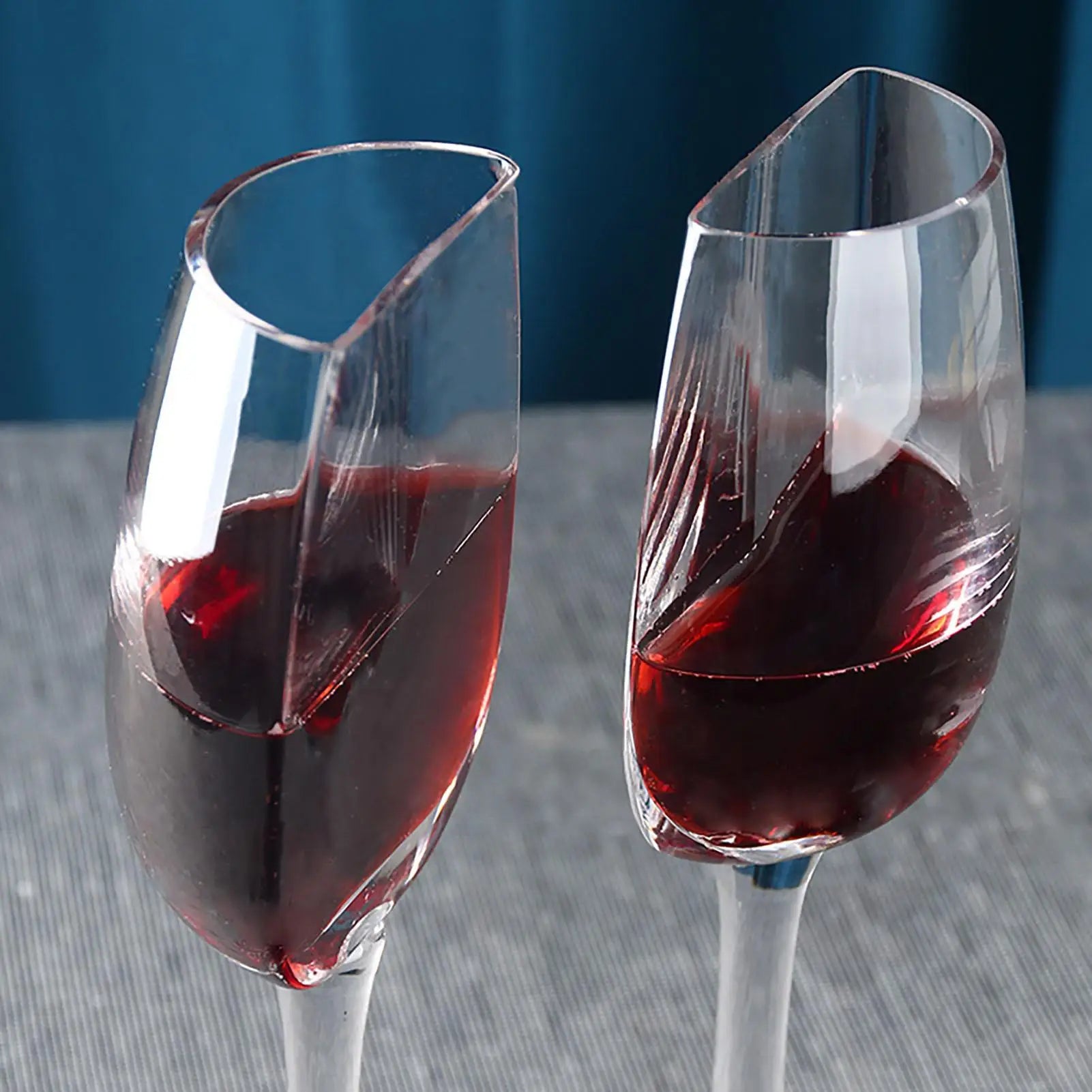 140ml Half Glass Champagne Wine Cups, Flexible Reusable Long Stem Design, Creative Wedding Holiday Glassware for Family Friends